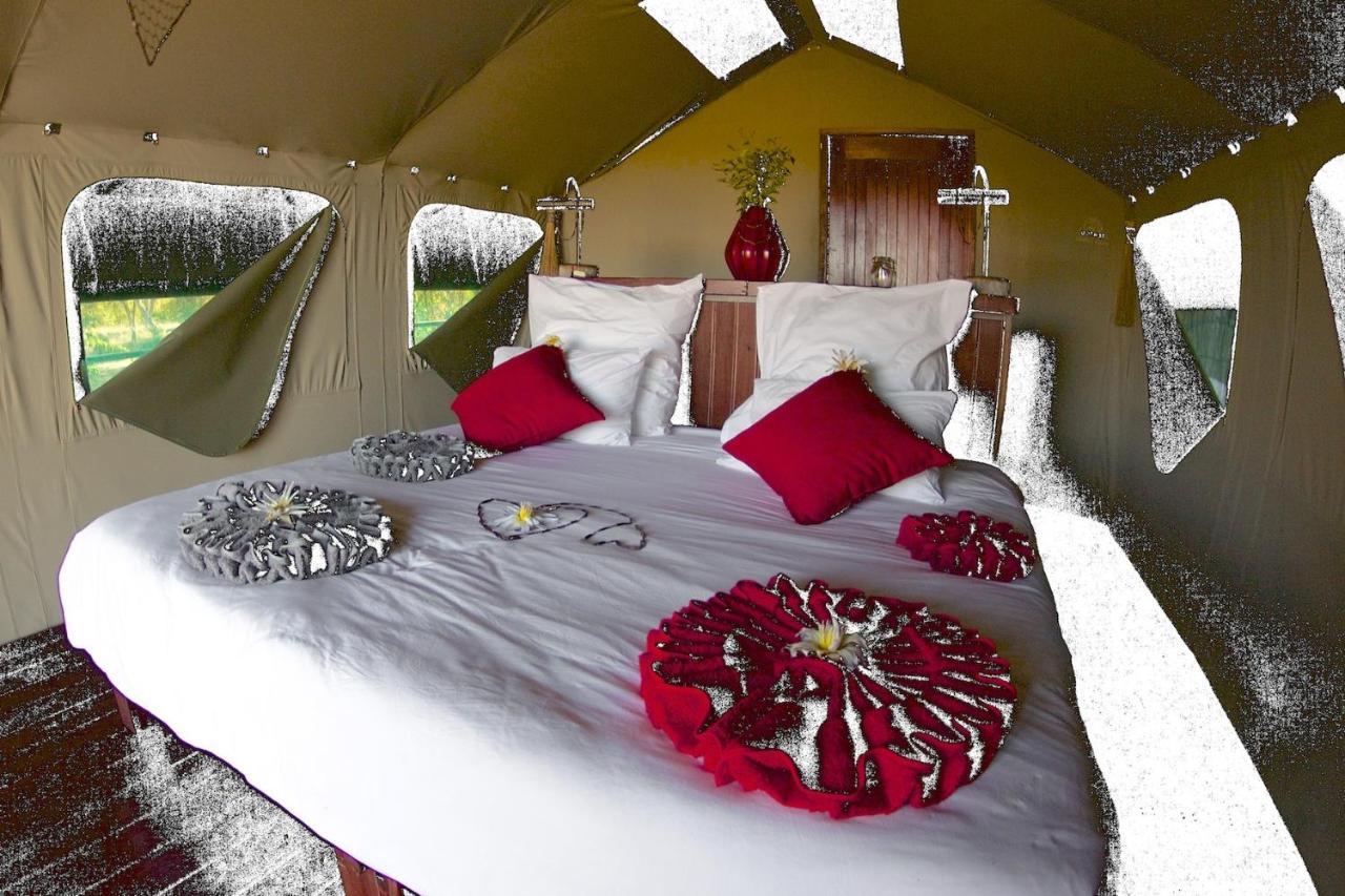 Nkasa Lupala Tented Lodge Sangwali Zewnętrze zdjęcie