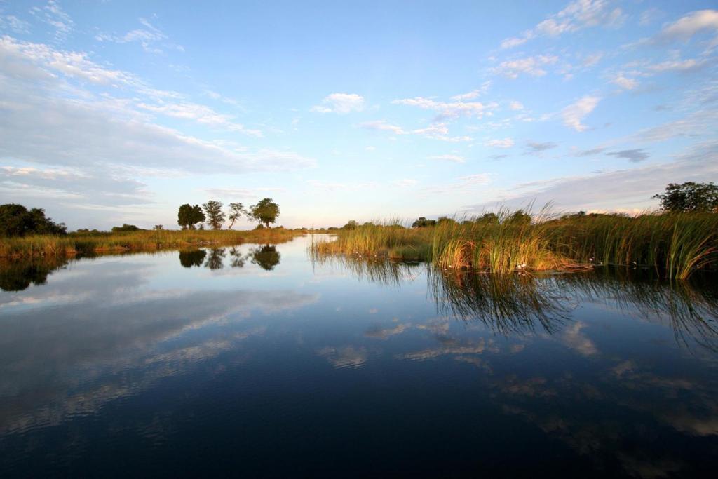 Nkasa Lupala Tented Lodge Sangwali Zewnętrze zdjęcie